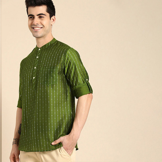https://www.shop-ally.in/products/men-olive-green-gold-toned-ethnic-motifs-woven-design-kurta
