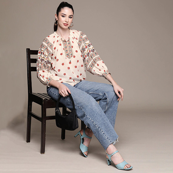 TOPS IN shop-ally YOU MUST OWN