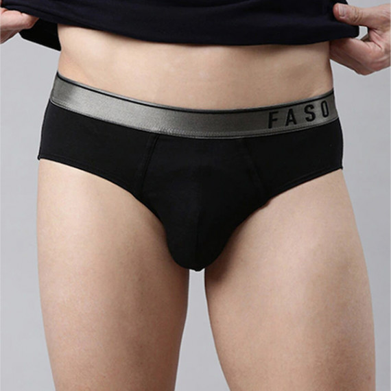 https://www.shop-ally.in/products/men-black-solid-cotton-basic-briefs