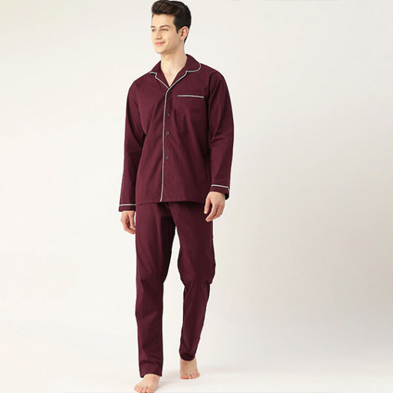 https://www.shop-ally.in/products/men-burgundy-pure-cotton-solid-nightsuit
